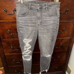 American Eagle Outfitters Gray Distressed Ankle Jeans
